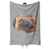 laura_Samini_1456_V_Blanket_Model_Mockup.png